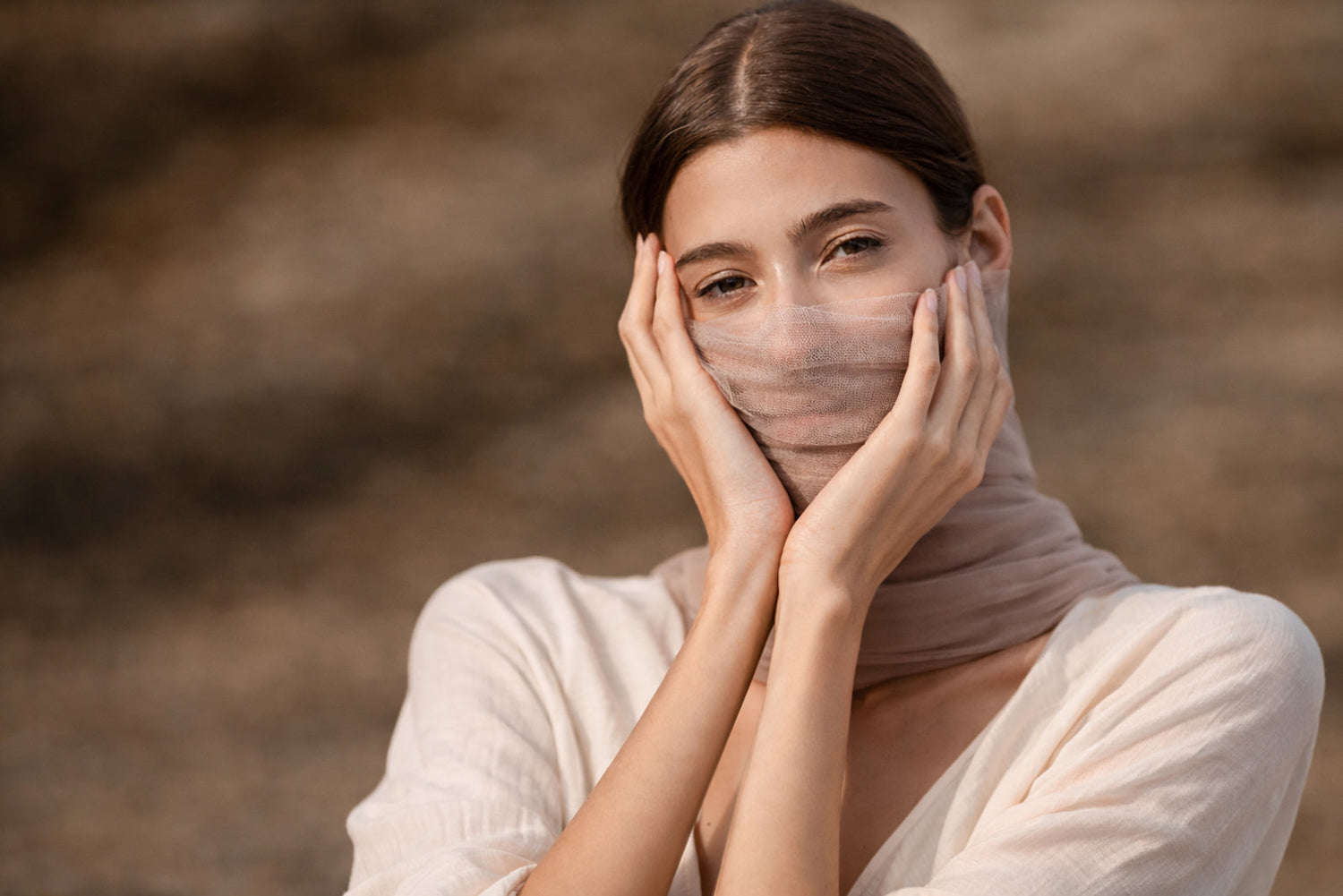 How Pollution and Urban Living Are Affecting Indian Skin More Than Ever
